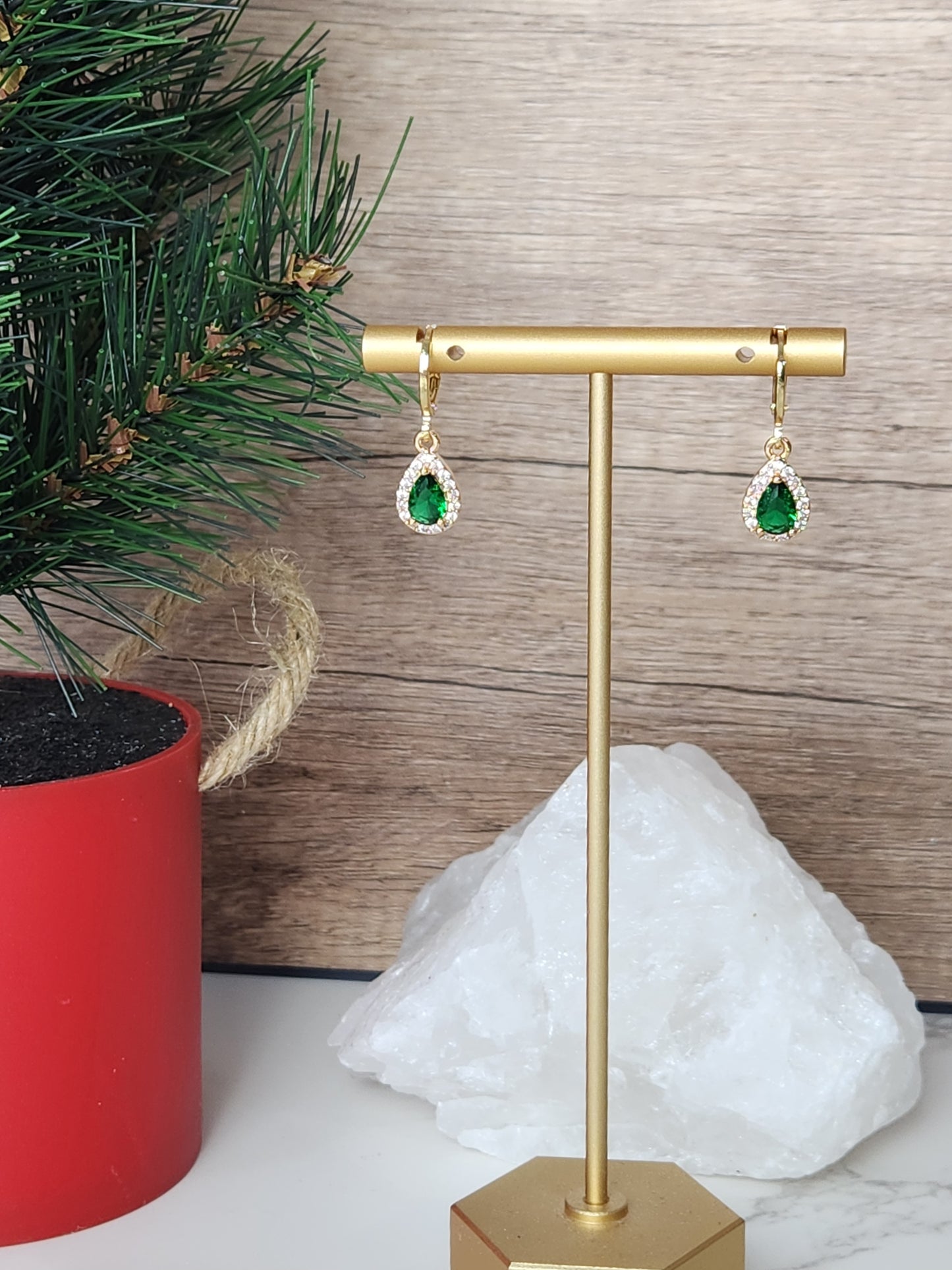 Emerald Drop Huggies