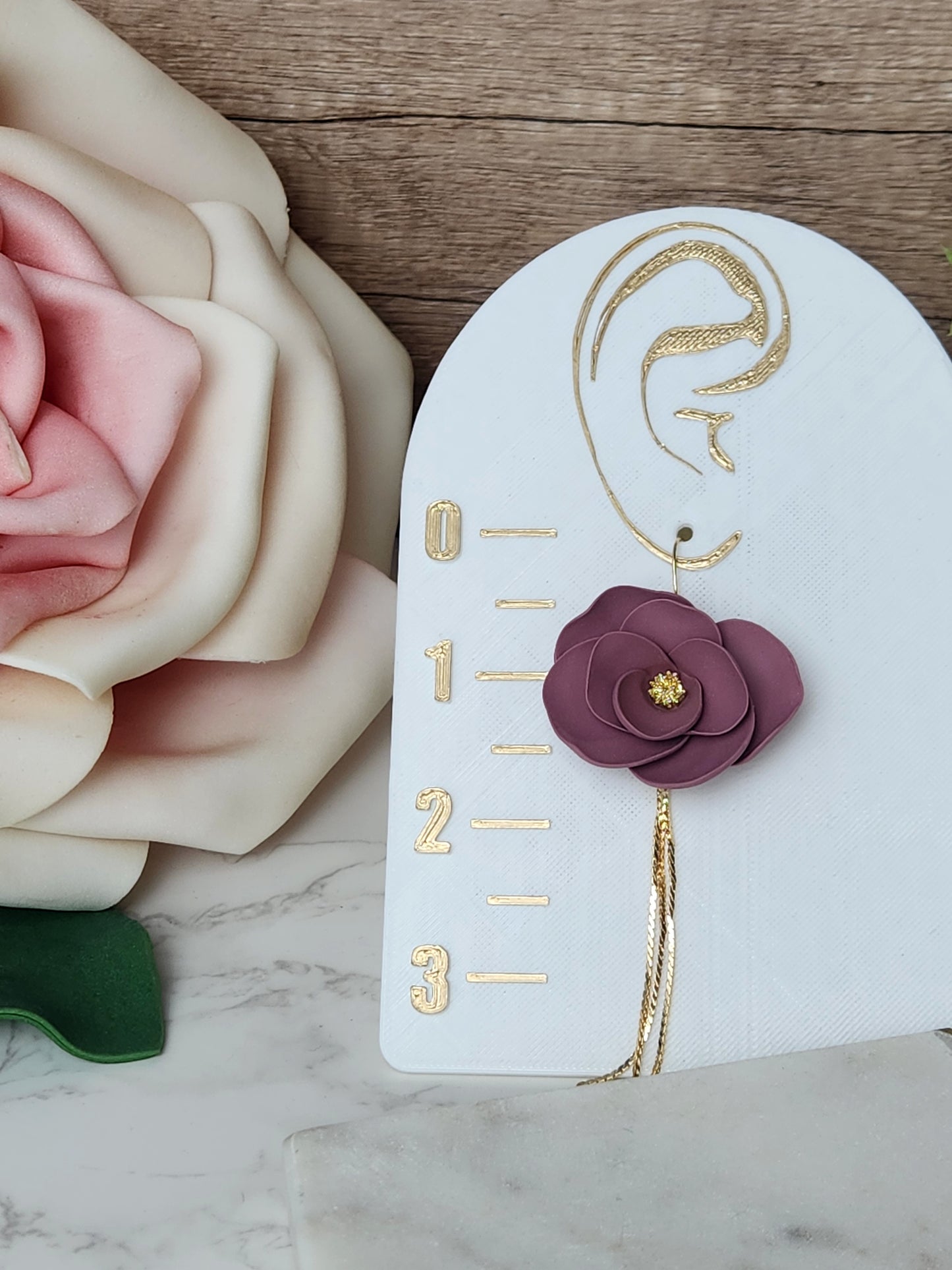 Statement Vintage Flowers