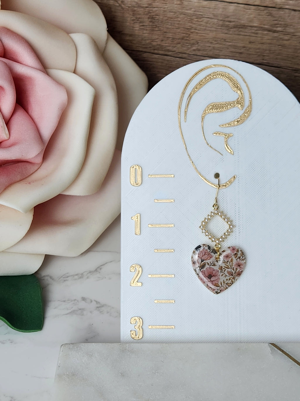 Vintage Floral Hearts