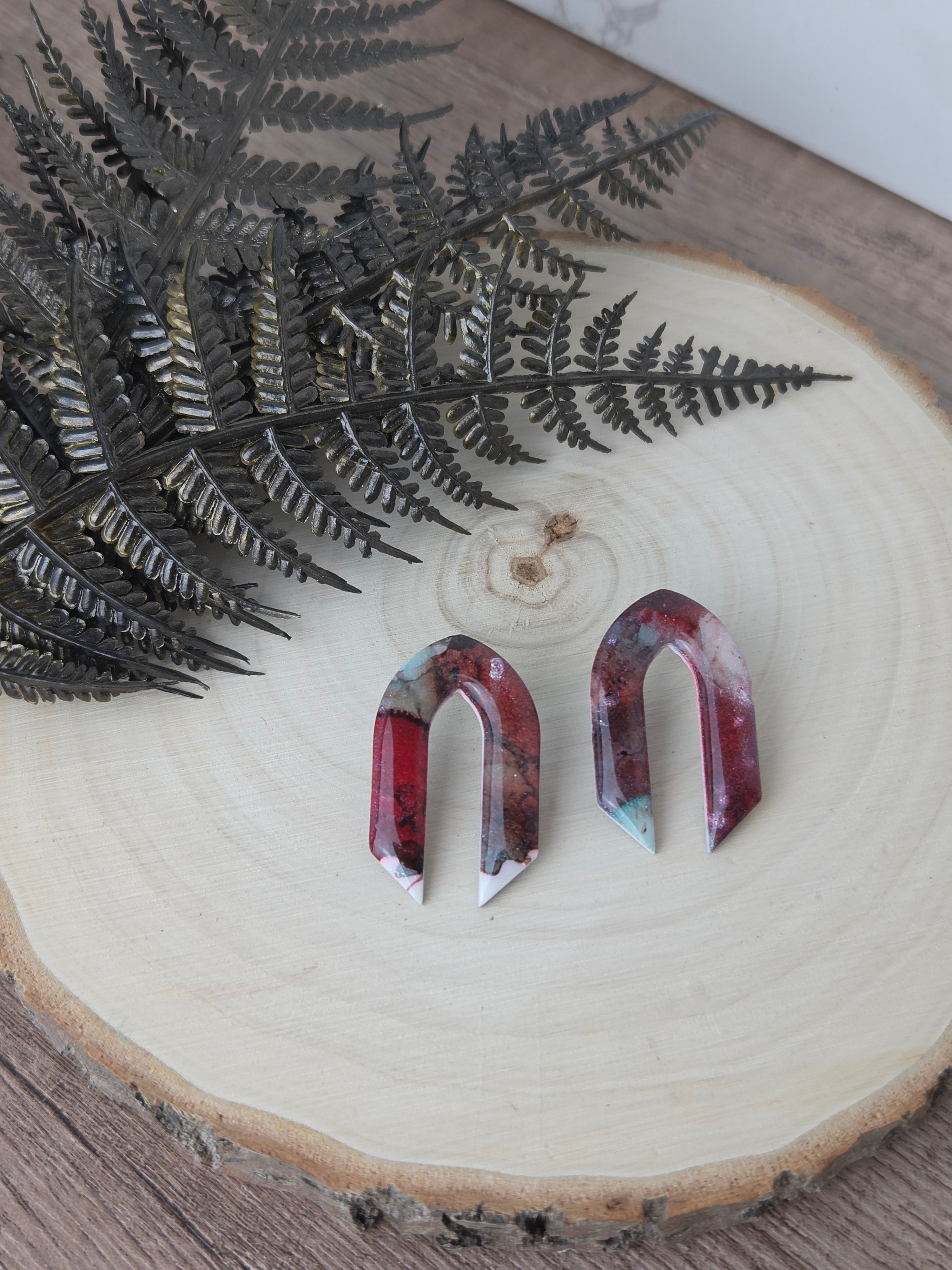 Gore - Arch Studs