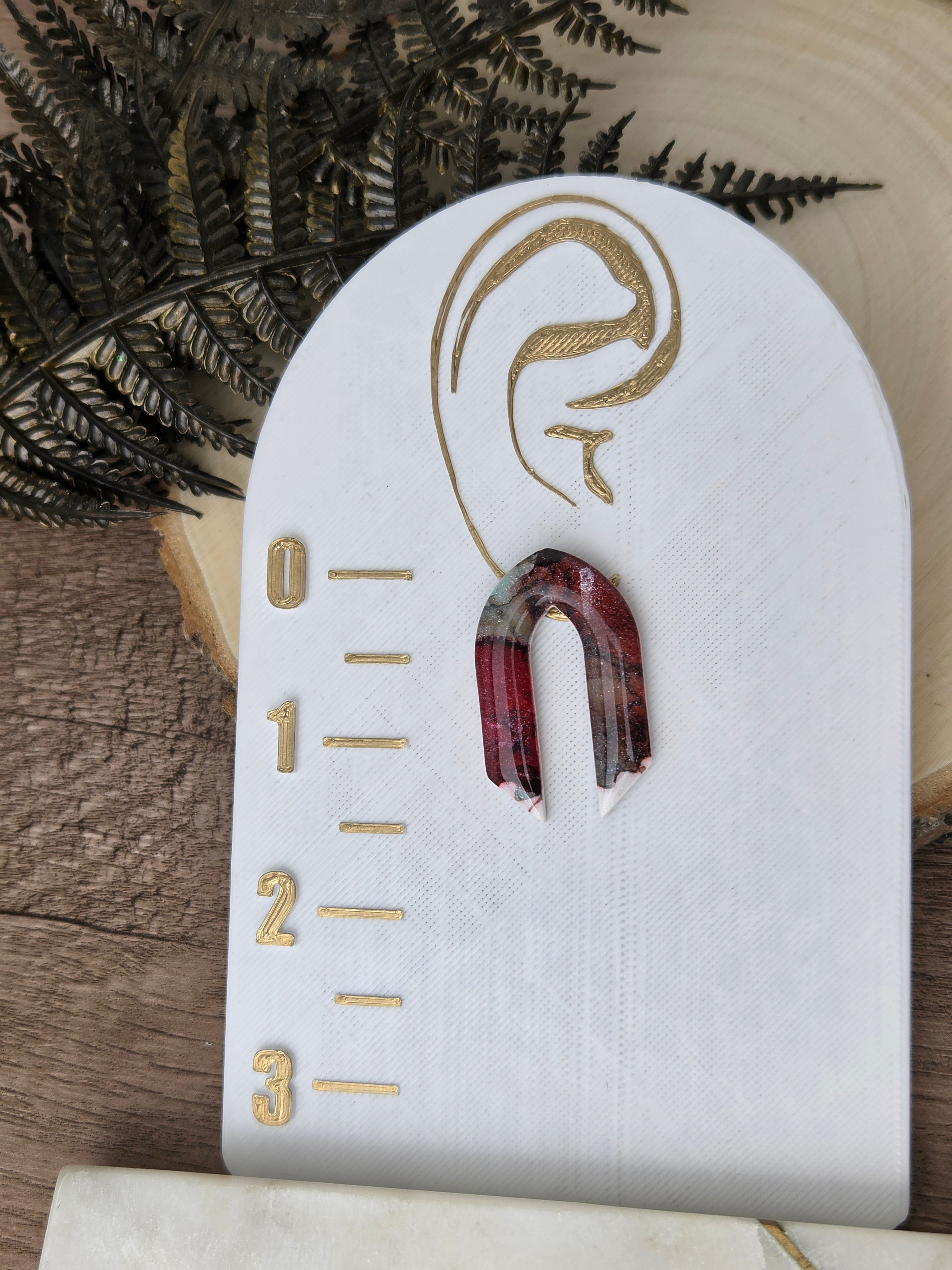 Gore - Arch Studs